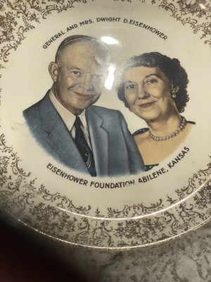 President Dwight & 1st Lady Mamie Eisenhower Plate - ''America's First Family''