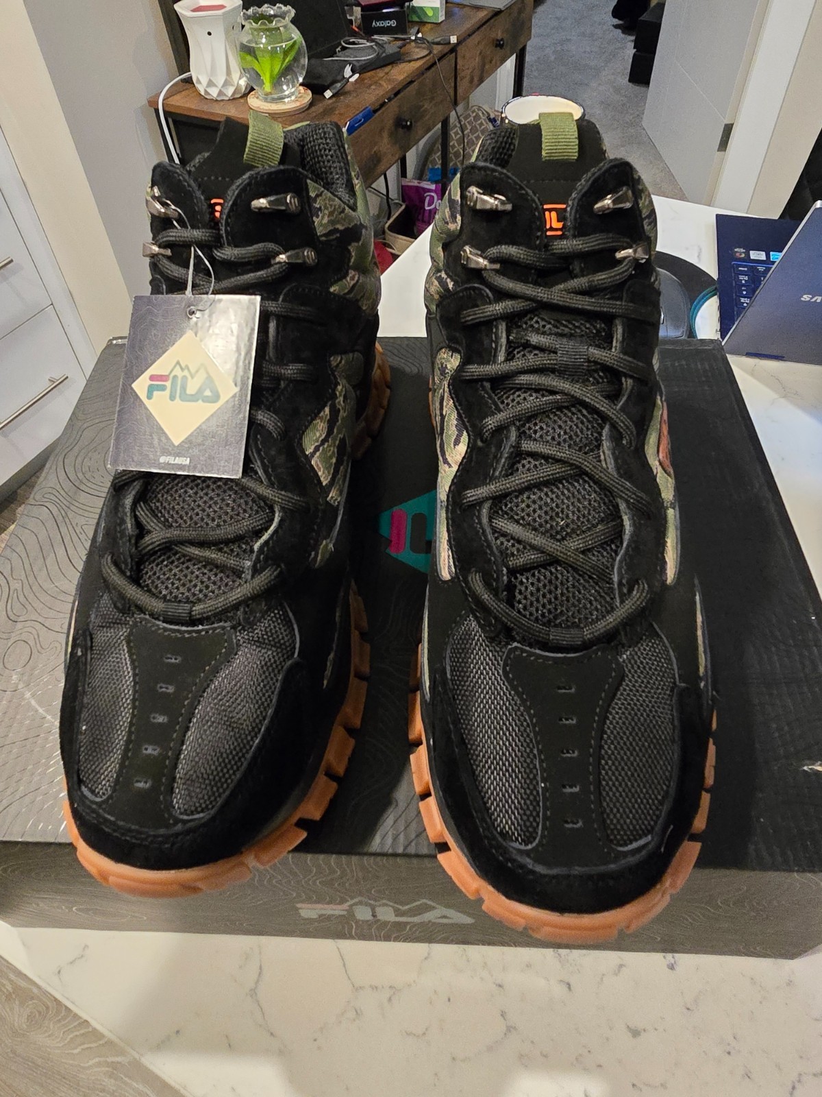 FILA - Men's Ray Tracer TR 2 Mid Top Shoes 1RM01882 962 Boot Camo RARE Size 10 image 4