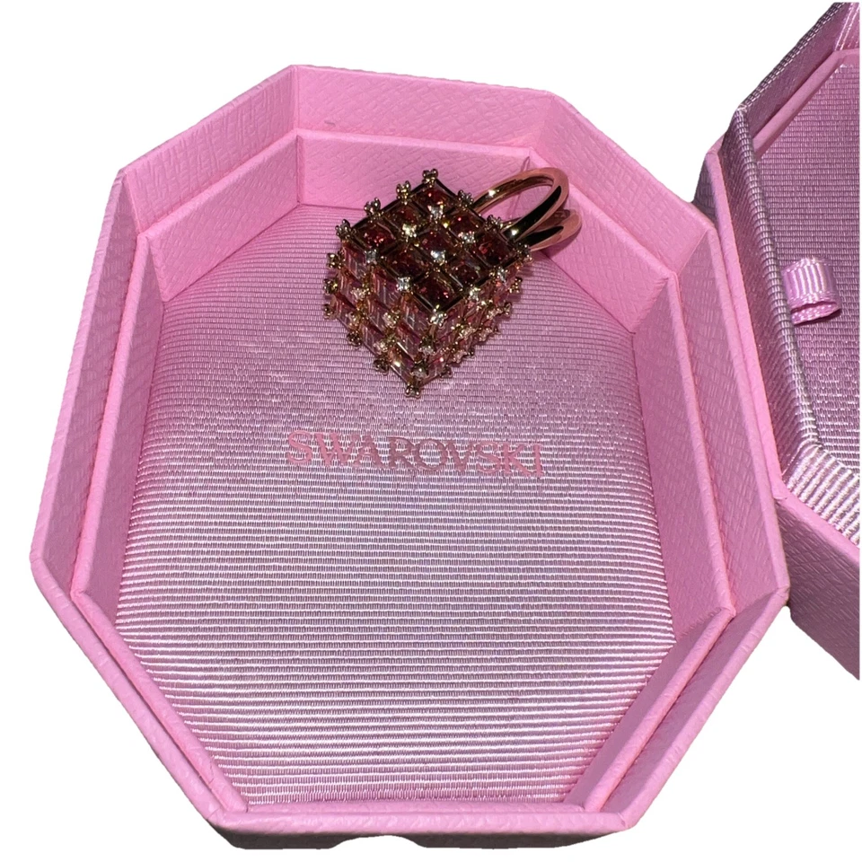 Anillo de cóctel Swarovski Curiosa, tamaño 6,75 piedras rojas/rosas Foto 4 de 4