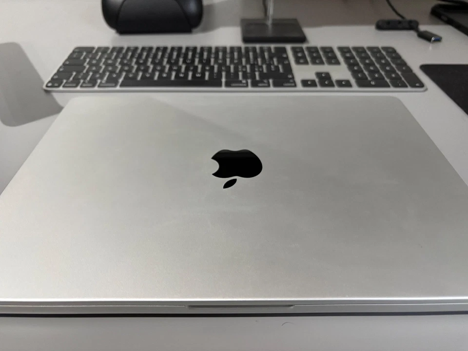 Apple MacBook Pro 14 M4 16GB RAM 1TB SSD argento - perfetto - Immagine 4 di 4