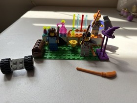 LEGO Harry Potter: Diagon Alley Shops (4723) Figures & Parts Hermione Harry Ron