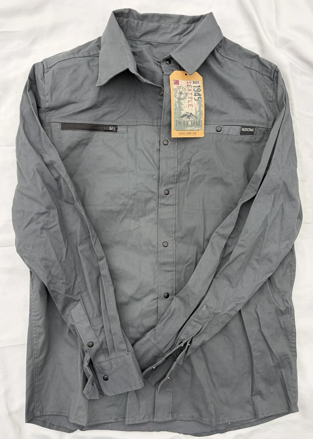 New Pacific Trail long-sleeve shirt moisture-wicking tech Medium Snap Up Grey
Opens in a new window 