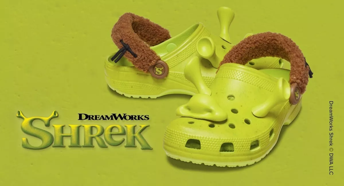 Shrek Classic Clog Crocs x Dreamworks, Men's Fashion, Footwear