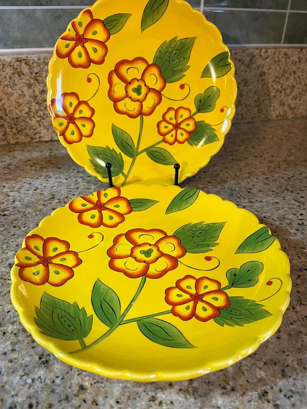 TEMPTATIONS - POPPY PASSION YELLOW FLOWER - 8" SALAD PLATES - PAIR OF 2