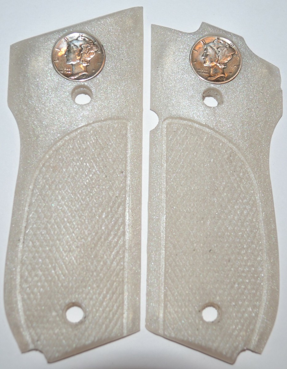 s＆wのアメリカ製のグリップ Smith & Wesson Grips Finger Grooves S&W N-Frame Round Butt Checkered