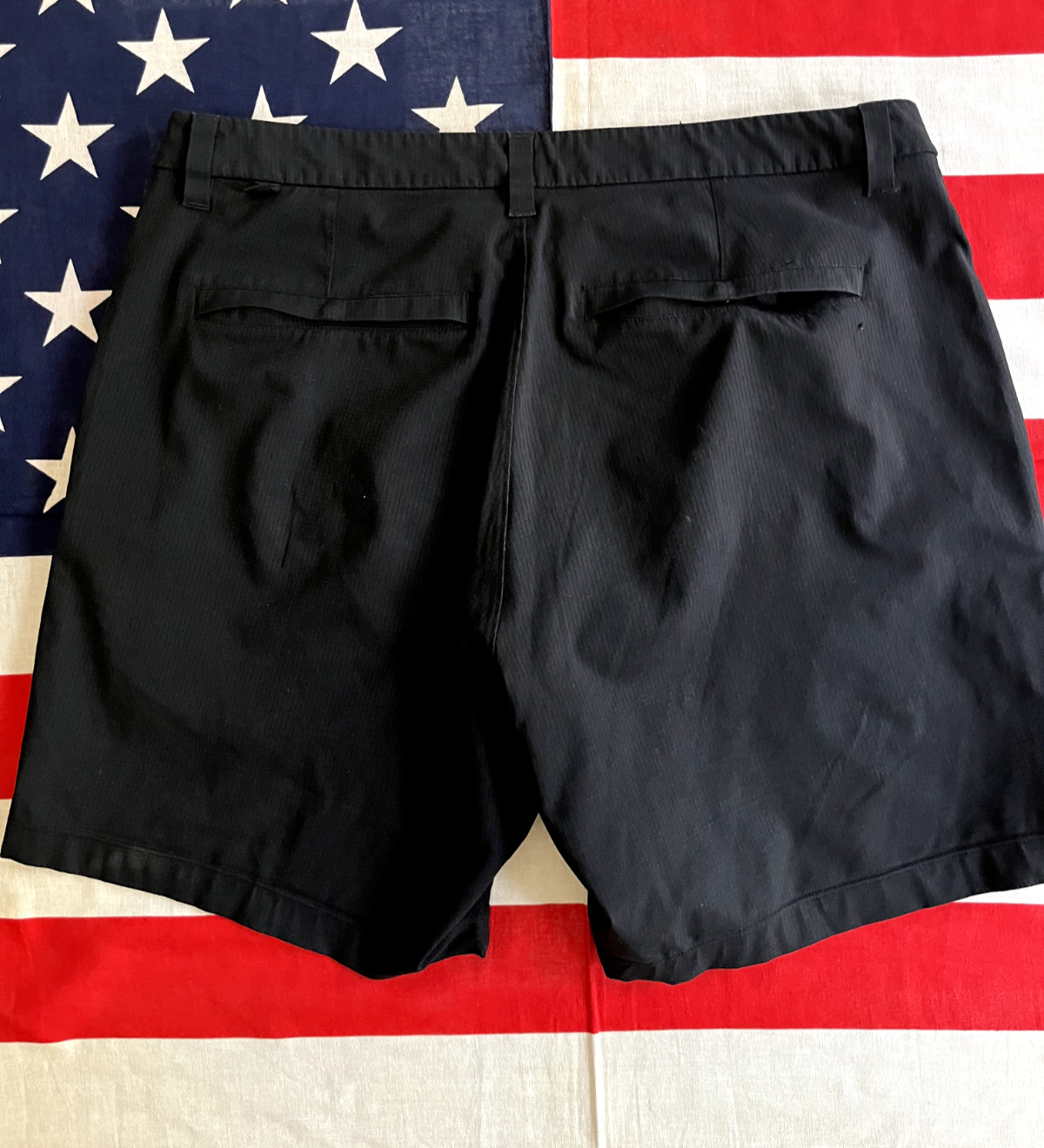 Lululemon Solid Black Activewear Walking Shorts H… - image 8