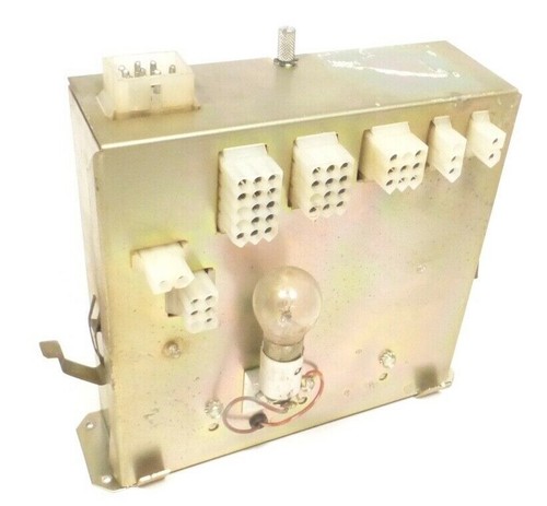 JUKEBOX WURLITZER 3500: CAJA DE CONEXIONES probada/en funcionamiento como se muestra - Imagen 4 de 4