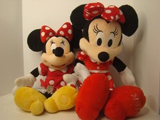 Disney Store Toy Plush Lot 2 Minnie Mouse Dolls 22 inch Plush  18 inch Plush