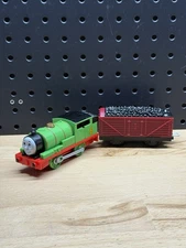 Thomas Trackmaster MOTORIZED TALKING Percy & TENDER Train