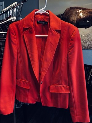 Zara Women's Red Short Blazer Suit Jacket, Long Sleeve Button Front Pockets