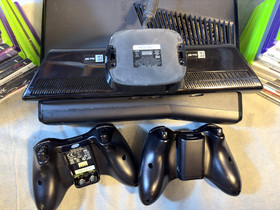 Microsoft XBox 360 S 1439 Console Bundle 2 Controllers, 24 Games, Kinect & Cords