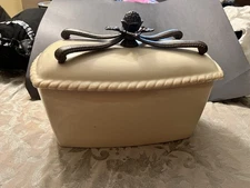 Gracious Goods GG Acanthus Bread Box Cream Discontinued Rare