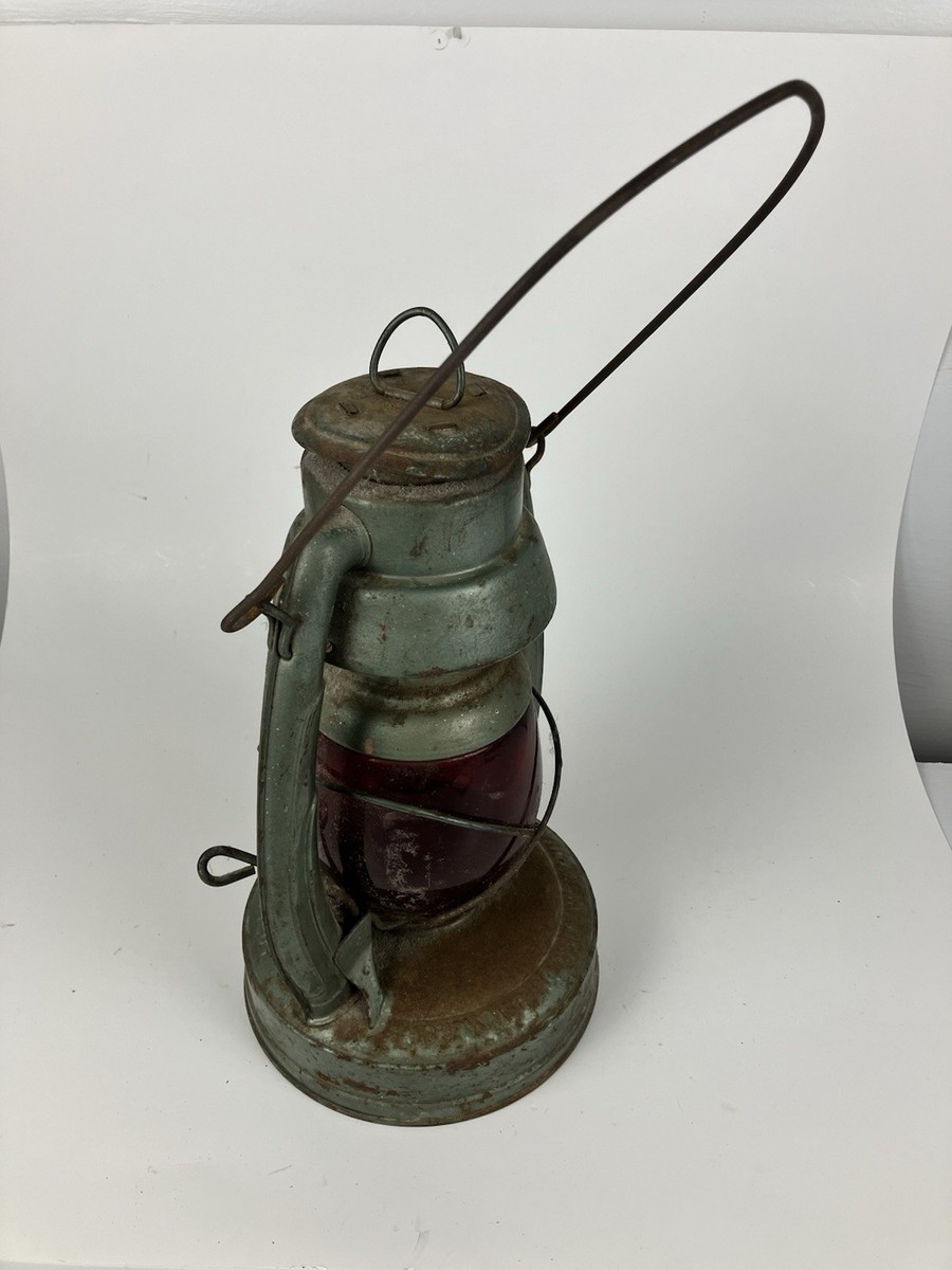 Embury No. 1 Little Air Pilot Lantern. Kerosene Tubular Barn