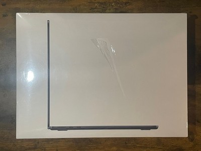 2023 MacBook Air 13.6  Apple M2 Chip    Midnight   Open Box