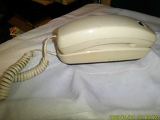 VINTAGE RADIO SHACK HANDSET PUSHE BUTTON TELEPHONE UNTESTED