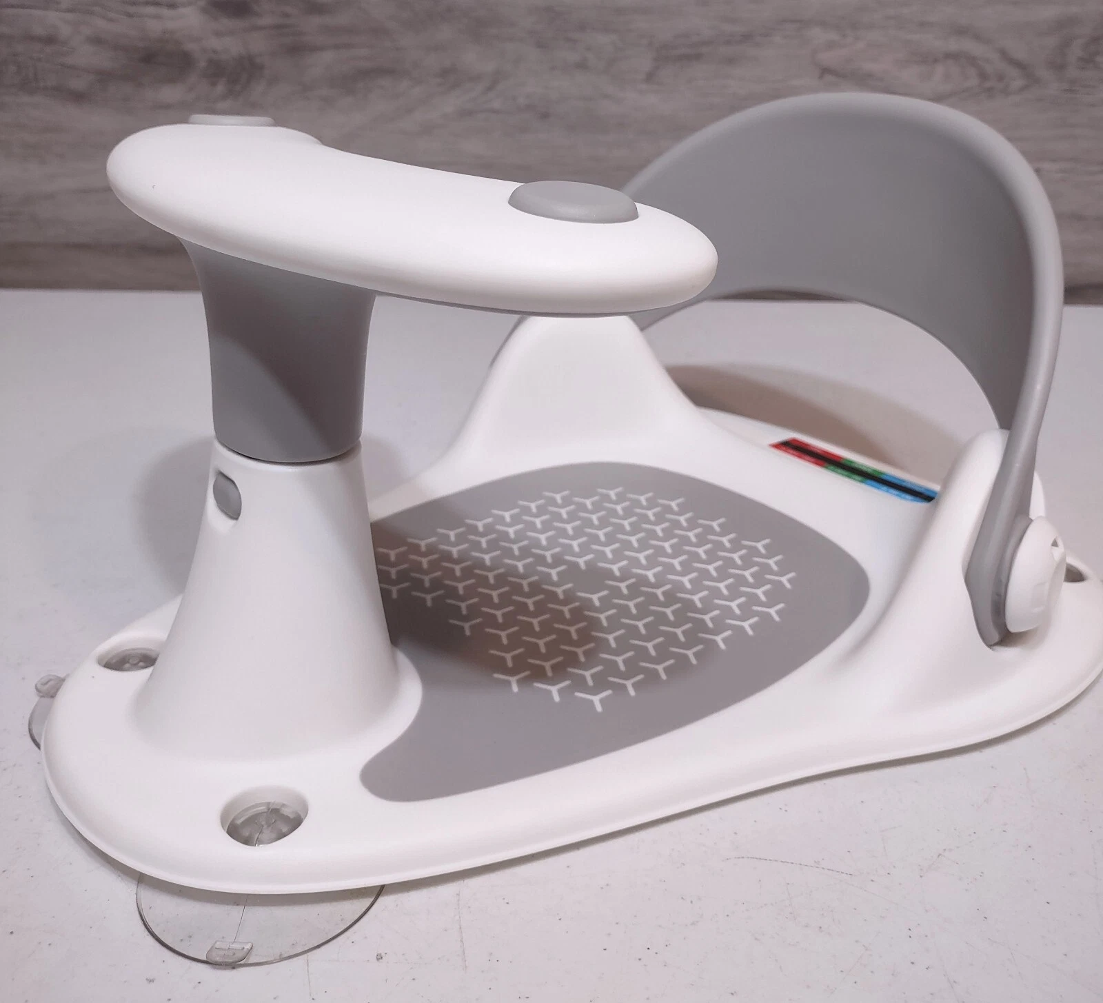 Baby Bath Seat Infants Bath Tub Chair Backrest w/Temperature indicator 6 mo.+
Opens in a new window 