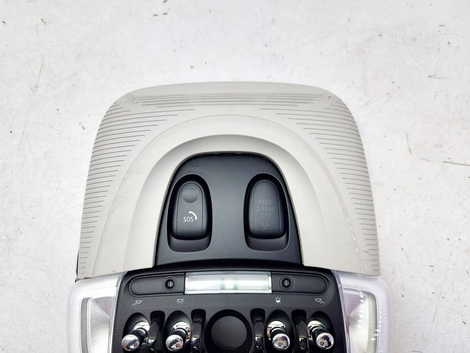 MINI COOPER ONE F56 2019 FRONT ROOF READING COURTESY LIGHT 6820144 - Image 4 of 4