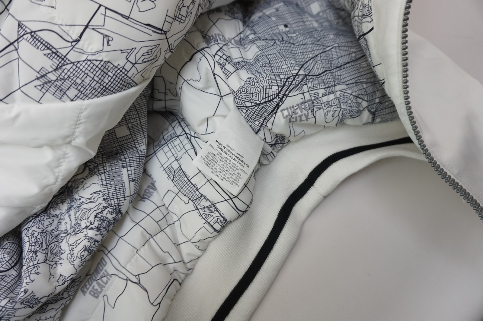 Nike Men S Air Jordan Ma 1 Bomber Tiendamia Com