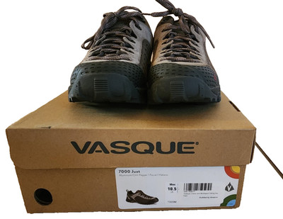 Vasque 7000 JUXT Hiking Shoes Men's 10.5M Aluminum/Chili Pepper