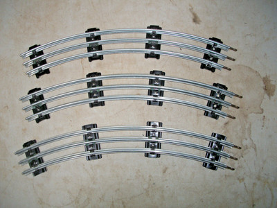MENARDS O GAUGE O-36 CURVE TRACK LOT OF 3 PEICES 279-3085 VERY GOOD