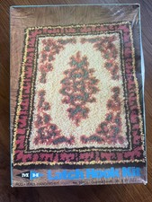 M H Yarns Sealed Latch Hook Kit ORIENTAL SCROLL 20X27 Rug Or Wall Hanging 20004