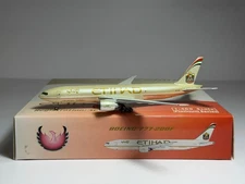 Phoenix Model 1:400 Etihad Cargo Boeing 777-200F A6-DDA PH410552