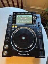 Pioneer DJ CDJ-2000NXS2 Pro DJ Multi Player - Black