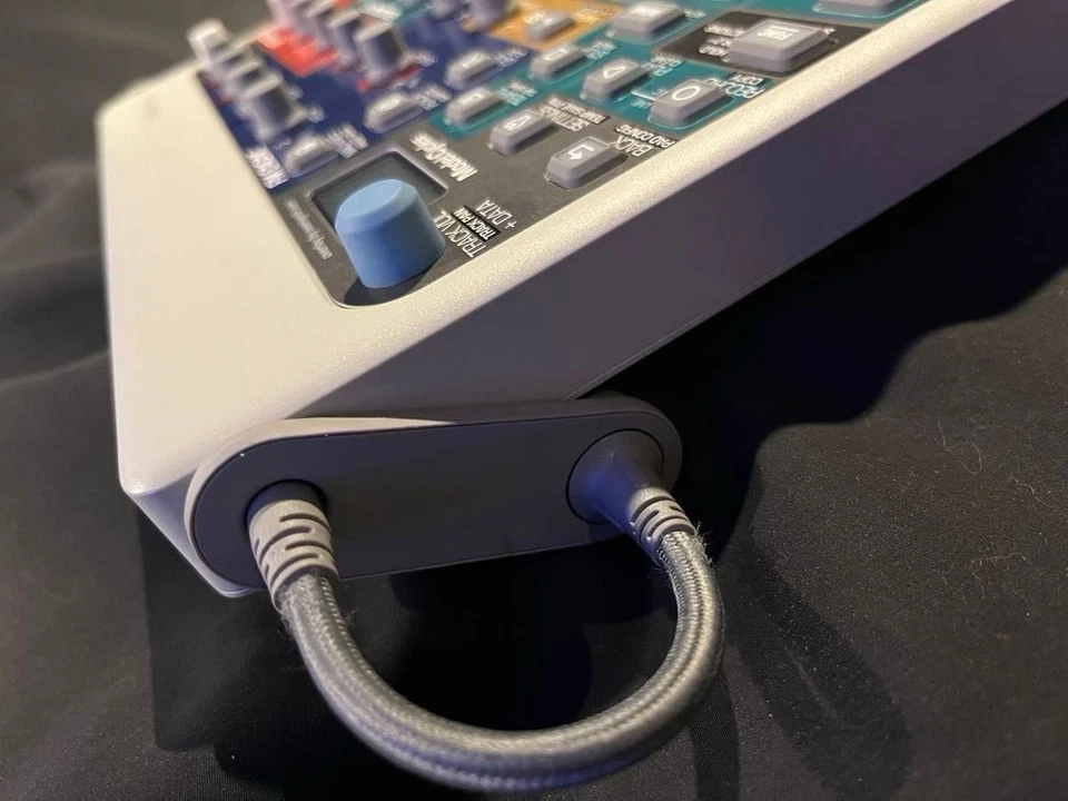 Elektron Model Cycles 6-track FM Based Groovebox Tested w/Accessories and extras - Image 2 of 4