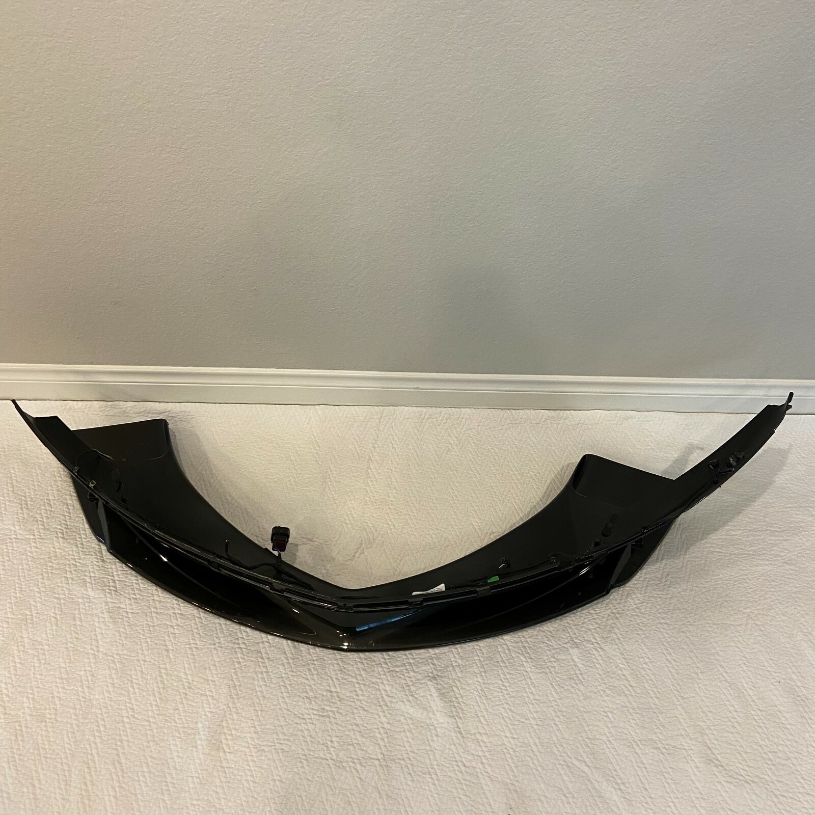 McLAREN 570 FRONT BUMPER LOWER LIP SPLITTER SPOILER 13A3784CP 13A3754CP OEM