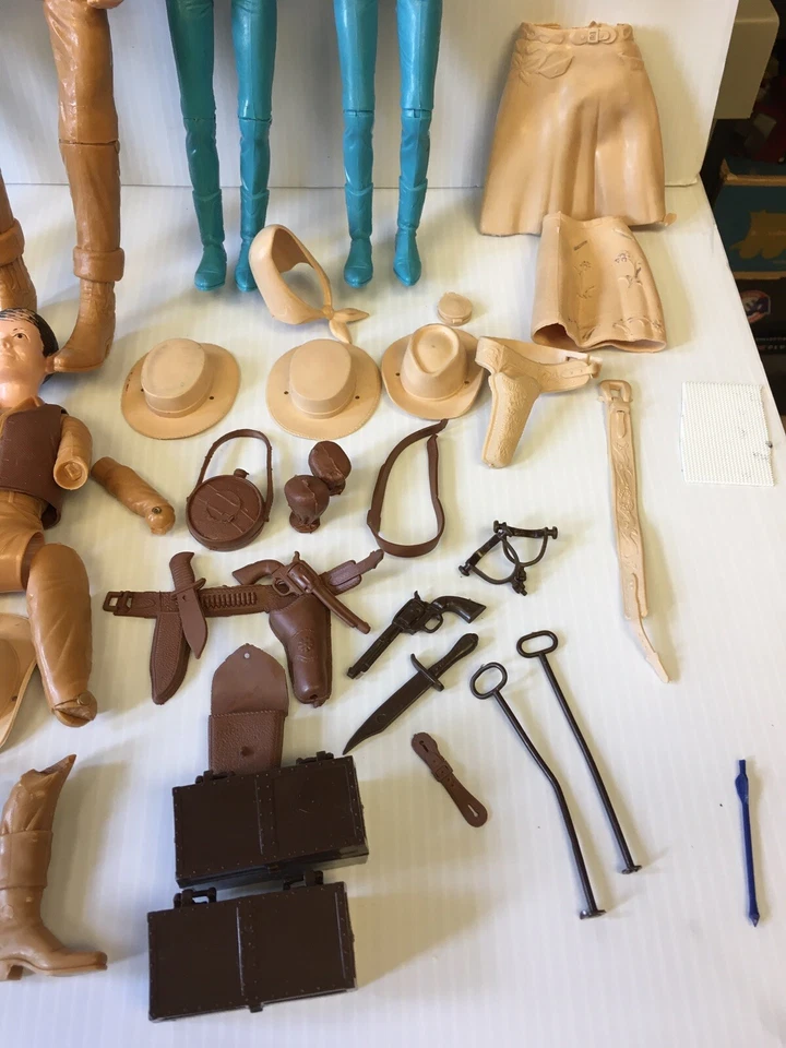 Gran Lote Muñecas Marx Johnny West Jane Jay Etc. con accesorios Western Cowboy Foto 4 de 4