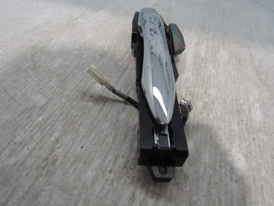 MANIJA EXTERIOR PUERTA PASAJERO DELANTERO INFINITI M37 M56 Q70 11-19 Foto 2 de 4