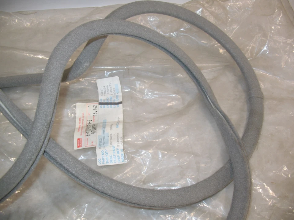 New OEM 1995-2002 Isuzu Trooper Acura SLX Interior Sunroof Trim Moulding Finish - Image 4 of 4