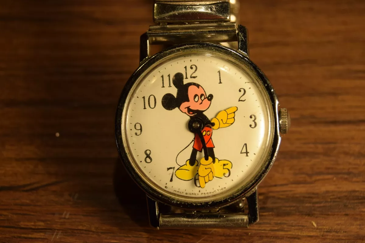 Vintage Mickey Mouse Watch Disney Timex WALT DISNEY PRODUCTIONS