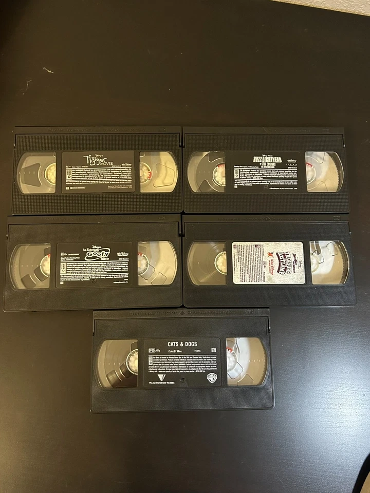 Disney VHS DuckTales Movie The Tigger Movie Buzz Lightyear Goofy Movie Cats Dogs — 第 4/4 张图片