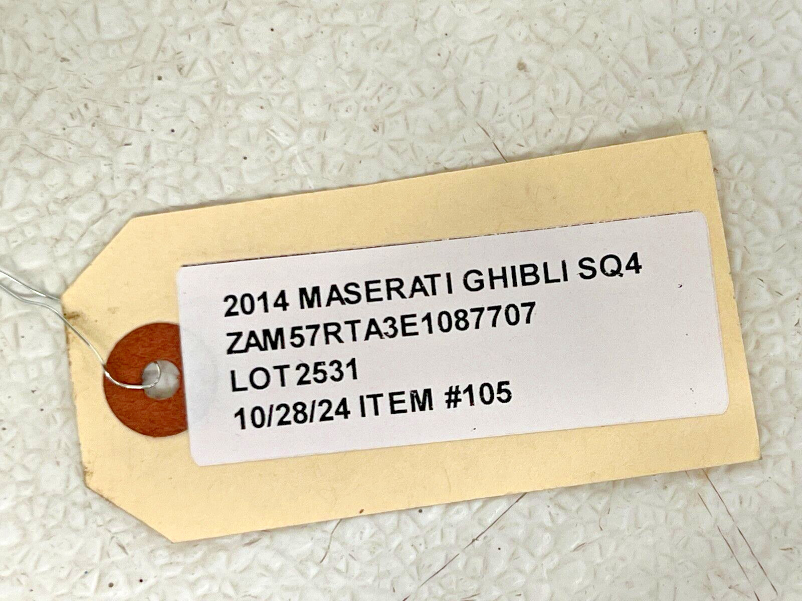 ⭐2014-2020 MASERATI GHIBLI FRONT CENTER CONSOLE LID ARM REST OEM LOT2531