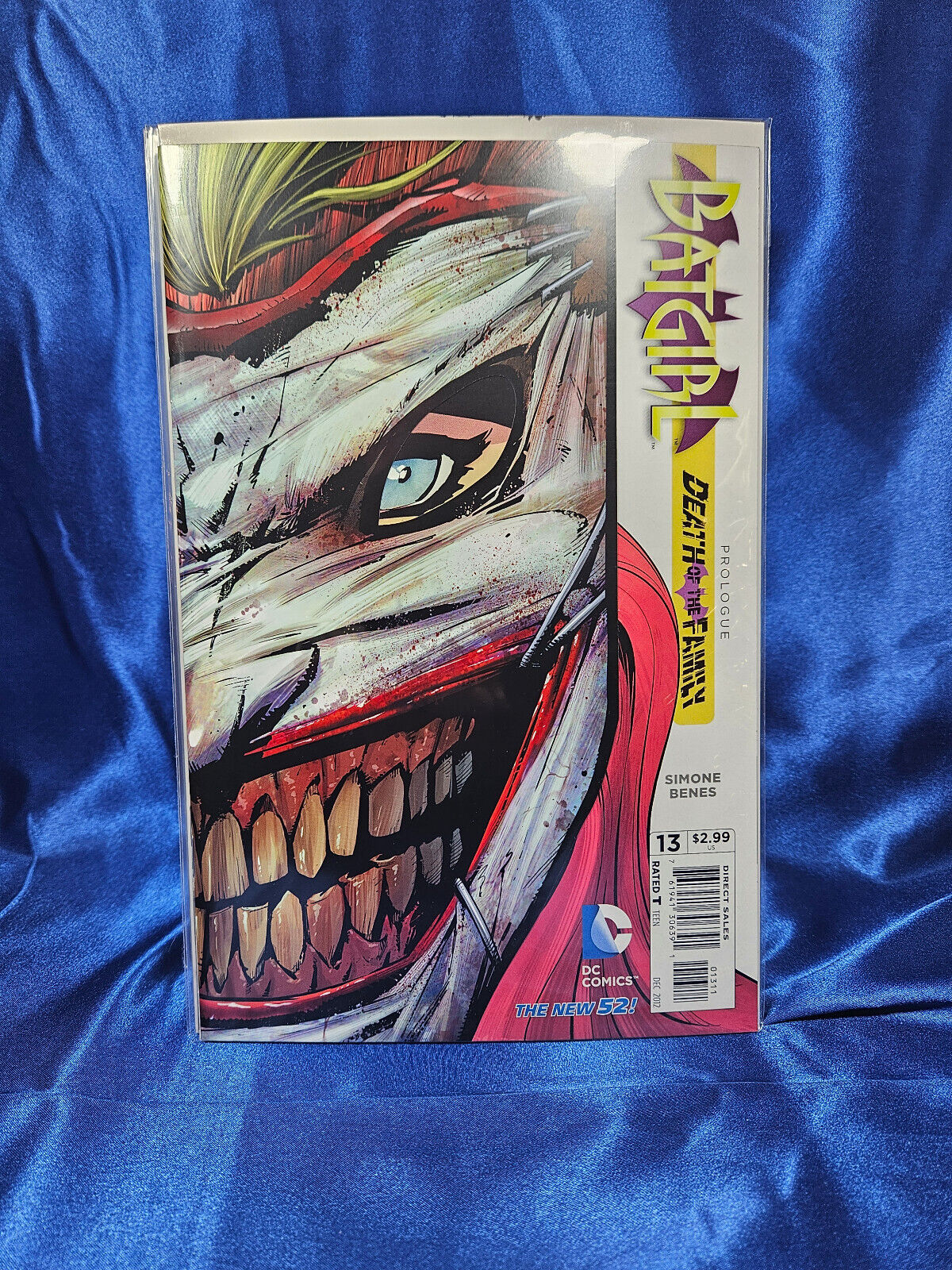 BATGIRL #13 Die Cut Joker Mask Cover (2012) DC Comics VF+