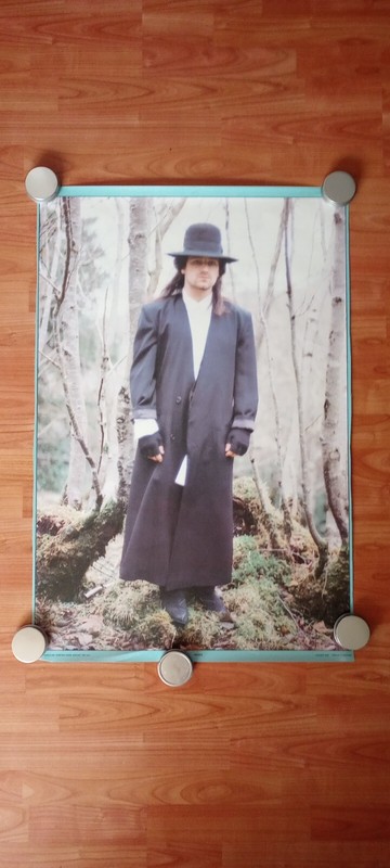 BONO poster 24" x 35"  (1986) - AA233 - U2 (Import)