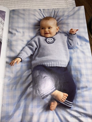 Dalegarn Nr. 129 - Dale of Norway Knitting Patterns Baby Kolleksjon 0-36mos - Picture 5 of 12