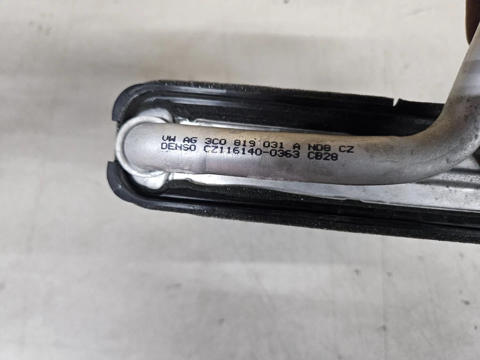 Volkswagen CC Eos GTI Tiguan 2006-2018 núcleo de calefacción 3C0819031A OEM Foto 3 de 3