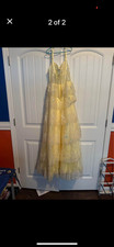 Excellent condition yellow prom dress size 3/4  Wore once 