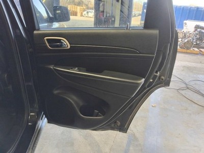 GRAND CHEROKEE 2014 Door Trim Panel Rear 711001