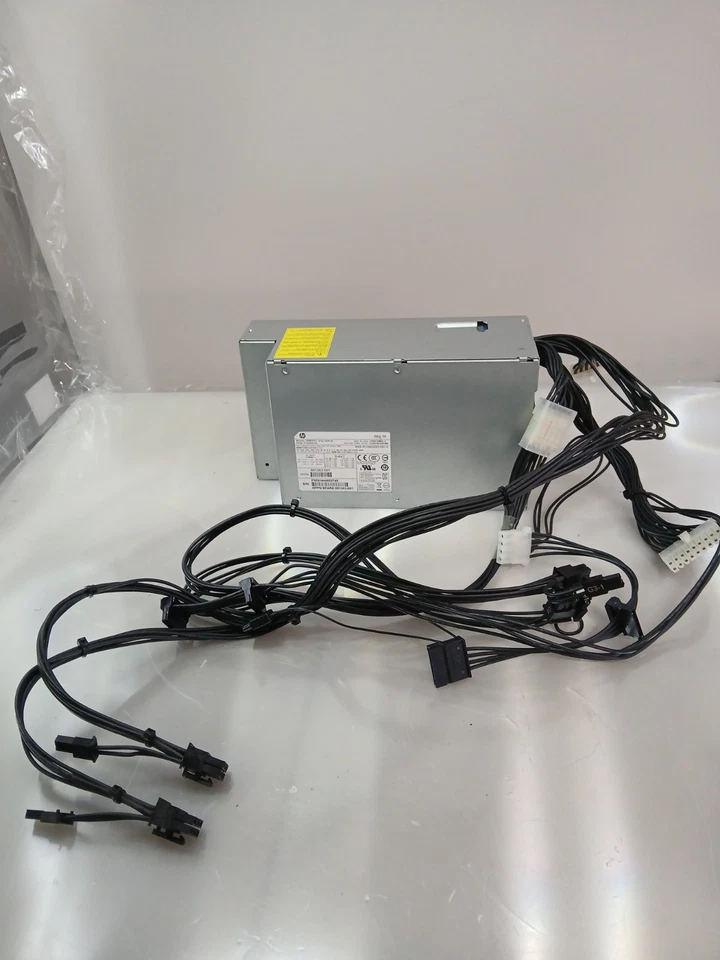 HP D15-1K0P1A 851383-001 HP Z4 G4 / Z6 G4 1000W Switching Power Supply - Image 2 of 4