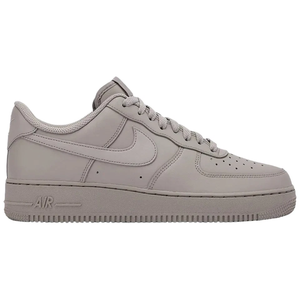 Nike Air Force 1 Low '07 gris universitario IH1698-001 para hombre nuevas Foto 2 de 4
