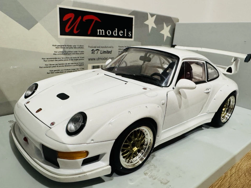 PORSCHE 911 GT2 Racing Street Version UT MODELS 1/18 (no Autoart no Kyosho) RARE - Immagine 3 di 4