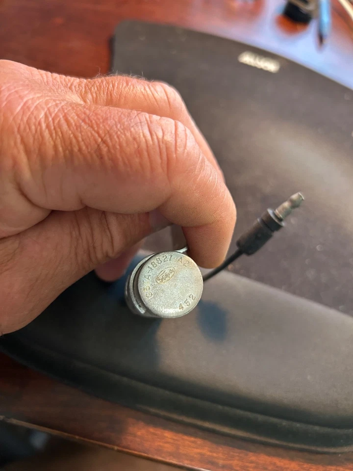 Camión Mustang F-100 1965 Falcon Fairlane como nuevo Ford radio condensador C5Az 18827 A Foto 2 de 4