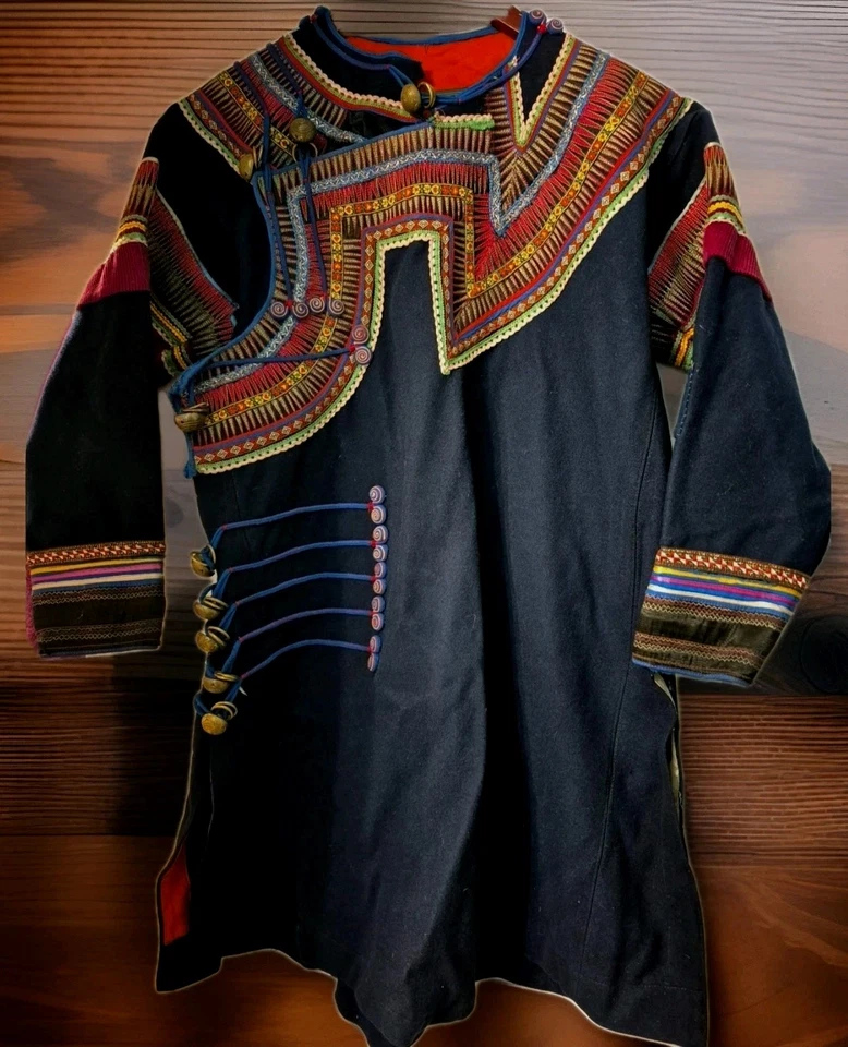 Antiguo Disfraz de Lana Bordado Balcánico Popular Tradicional Raro Años 20 con Falda Difícil de Encontrar Foto 2 de 4