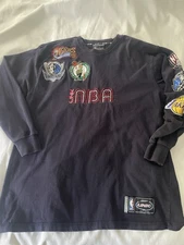 UNK NBA Embroidered Team Logo XL Navy Long Sleeve Tshirt Y2K Vintage Men’s