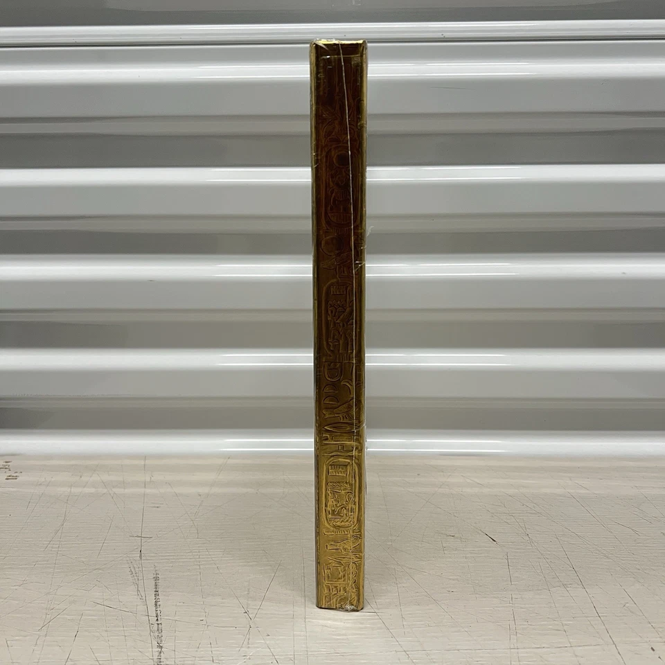 Tutankhamun Treasures of the Golden Pharaoh Centennial Celebration Hawass HC New - Image 3 of 4
