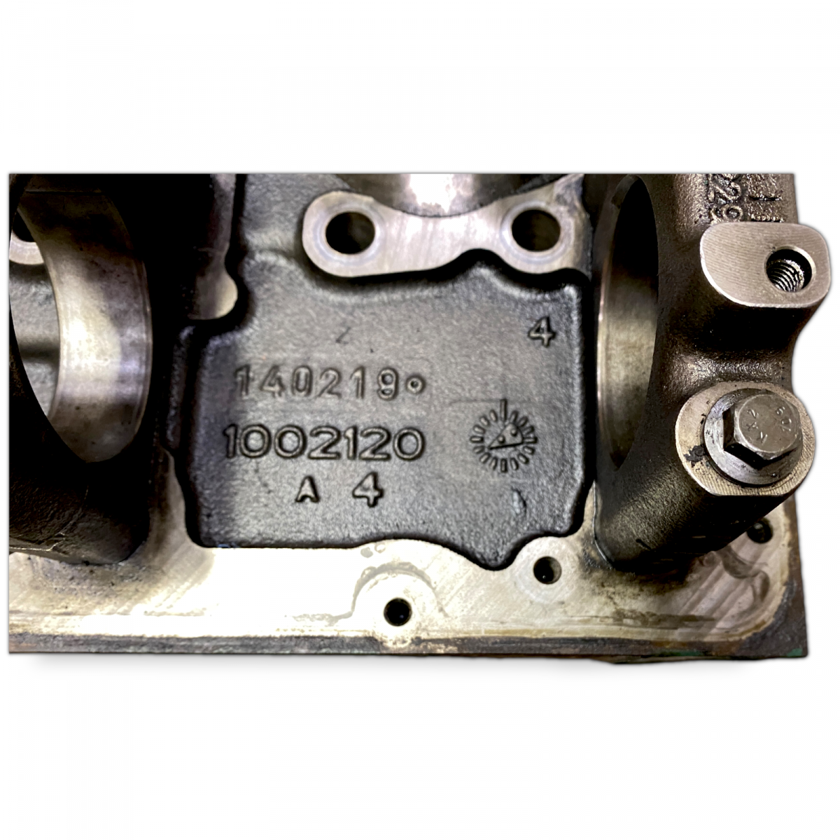 VOLVO FH, FM, FMX-4 series TP1965809 Cylinder Head 21754367 VOLVO FH, FM, FMX-4 series TP1965809 Cylinder Head 21754367