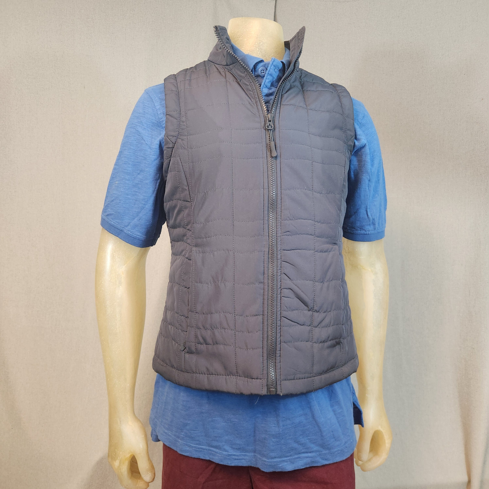 Exertek Solid Gray Charcoal MEDIUM Quilted Vest S… - image 1